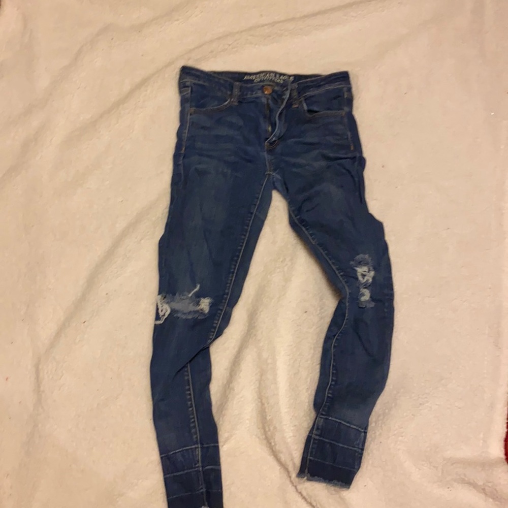 American eagle ripped jeans